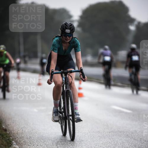 16.08.2026 - KN Förde Triathlon 2026 H.Heesch http://msf.ph/oto/9963790 16.08.2026 09:32:46 Radfahren 158, 162, 229, 238, 240, 251 meine-sportfotos.de