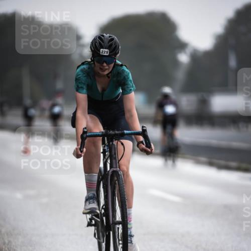 16.08.2026 - KN Förde Triathlon 2026 H.Heesch http://msf.ph/oto/9963797 16.08.2026 09:32:47 Radfahren 158, 162, 229, 238, 240, 251 meine-sportfotos.de