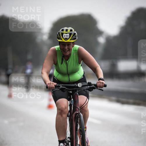 16.08.2026 - KN Förde Triathlon 2026 H.Heesch http://msf.ph/oto/9963819 16.08.2026 09:32:49 Radfahren 158, 162, 229, 240, 251 meine-sportfotos.de