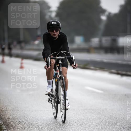 16.08.2026 - KN Förde Triathlon 2026 H.Heesch http://msf.ph/oto/9963873 16.08.2026 09:33:03 Radfahren 135, 235, 254 meine-sportfotos.de