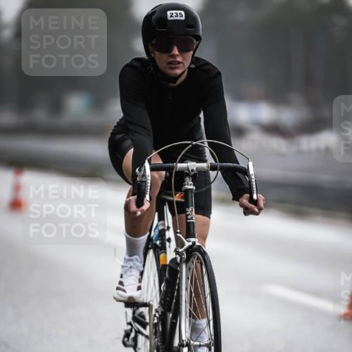 16.08.2026 - KN Förde Triathlon 2026 H.Heesch http://msf.ph/oto/9963886 16.08.2026 09:33:04 Radfahren 135, 235, 254 meine-sportfotos.de