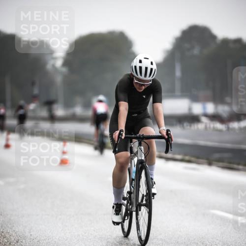 16.08.2026 - KN Förde Triathlon 2026 H.Heesch http://msf.ph/oto/9963916 16.08.2026 09:33:33 Radfahren 130, 141, 150, 224 meine-sportfotos.de