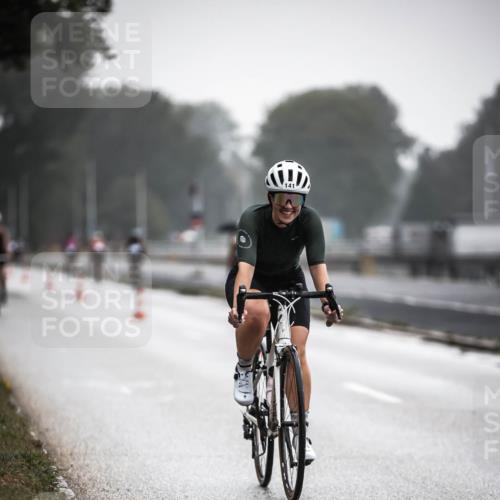 16.08.2026 - KN Förde Triathlon 2026 H.Heesch http://msf.ph/oto/9963931 16.08.2026 09:33:34 Radfahren 130, 141, 150, 224 meine-sportfotos.de