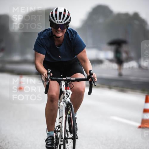 16.08.2026 - KN Förde Triathlon 2026 H.Heesch http://msf.ph/oto/9964141 16.08.2026 09:34:16 Radfahren 134, 216, 245, 258 meine-sportfotos.de