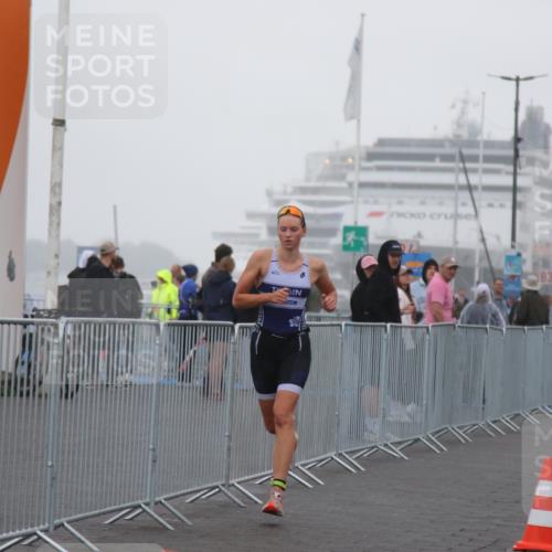 16.08.2026 - KN Förde Triathlon 2026 Markus Tischler http://msf.ph/oto/9964213 16.08.2026 09:50:16 Ziel  meine-sportfotos.de