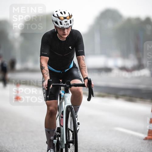16.08.2026 - KN Förde Triathlon 2026 H.Heesch http://msf.ph/oto/9964267 16.08.2026 09:34:47 Radfahren 120, 154, 188, 265 meine-sportfotos.de