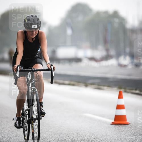 16.08.2026 - KN Förde Triathlon 2026 H.Heesch http://msf.ph/oto/9964330 16.08.2026 09:35:02 Radfahren 125, 147, 175, 197, 266, 805 meine-sportfotos.de