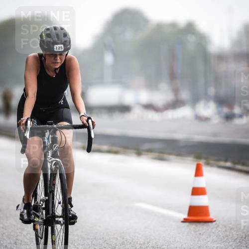16.08.2026 - KN Förde Triathlon 2026 H.Heesch http://msf.ph/oto/9964331 16.08.2026 09:35:02 Radfahren 125, 147, 175, 197, 266, 805 meine-sportfotos.de