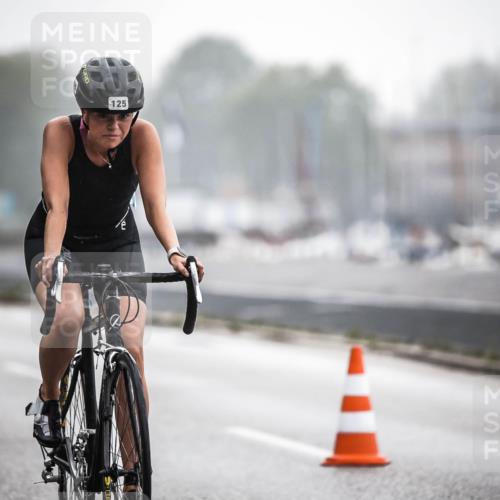 16.08.2026 - KN Förde Triathlon 2026 H.Heesch http://msf.ph/oto/9964334 16.08.2026 09:35:02 Radfahren 125, 147, 175, 197, 266, 805 meine-sportfotos.de
