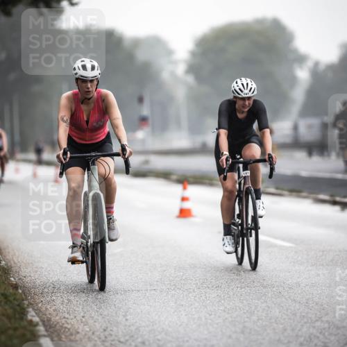16.08.2026 - KN Förde Triathlon 2026 H.Heesch http://msf.ph/oto/9964350 16.08.2026 09:35:06 Radfahren 147, 262, 266, 805 meine-sportfotos.de
