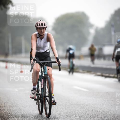 16.08.2026 - KN Förde Triathlon 2026 H.Heesch http://msf.ph/oto/9964390 16.08.2026 09:35:10 Radfahren 147, 262, 805 meine-sportfotos.de
