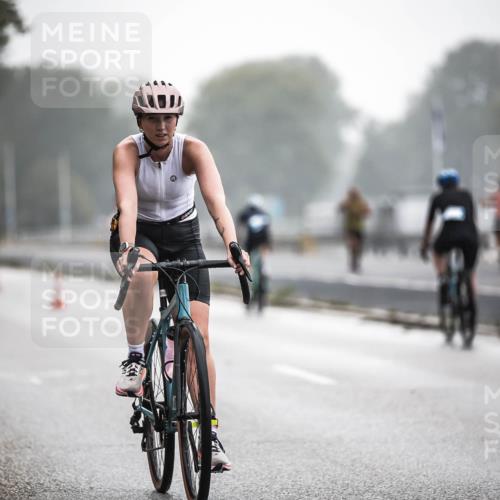 16.08.2026 - KN Förde Triathlon 2026 H.Heesch http://msf.ph/oto/9964393 16.08.2026 09:35:10 Radfahren 147, 262, 805 meine-sportfotos.de