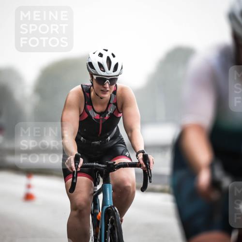 16.08.2026 - KN Förde Triathlon 2026 H.Heesch http://msf.ph/oto/9964429 16.08.2026 09:35:18 Radfahren 158, 162 meine-sportfotos.de