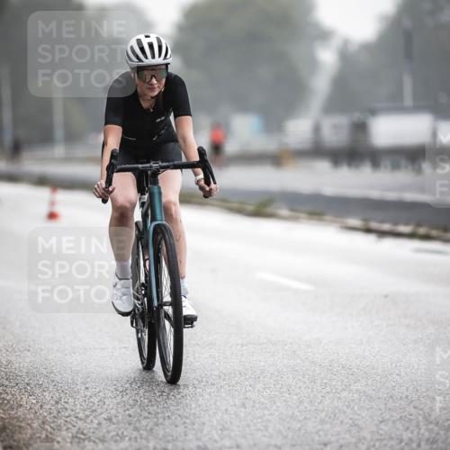 16.08.2026 - KN Förde Triathlon 2026 H.Heesch http://msf.ph/oto/9964450 16.08.2026 09:35:25 Radfahren 123, 131, 161, 251 meine-sportfotos.de