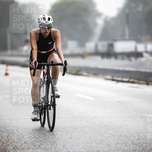 16.08.2026 - KN Förde Triathlon 2026 H.Heesch http://msf.ph/oto/9964464 16.08.2026 09:35:29 Radfahren 112, 123, 131, 172, 251 meine-sportfotos.de