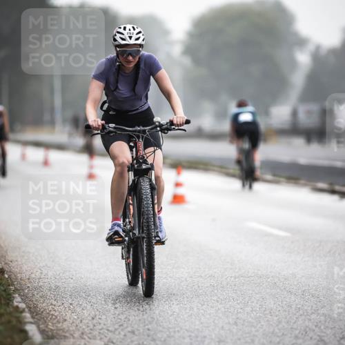 16.08.2026 - KN Förde Triathlon 2026 H.Heesch http://msf.ph/oto/9964503 16.08.2026 09:35:38 Radfahren 135, 246, 252, 263 meine-sportfotos.de