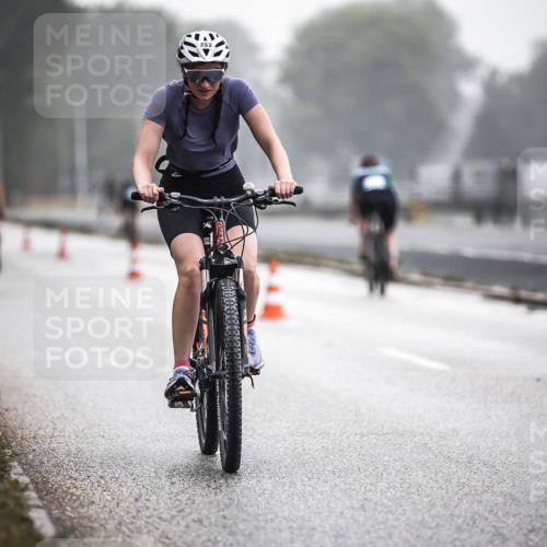 16.08.2026 - KN Förde Triathlon 2026 H.Heesch http://msf.ph/oto/9964505 16.08.2026 09:35:38 Radfahren 135, 246, 252, 263 meine-sportfotos.de