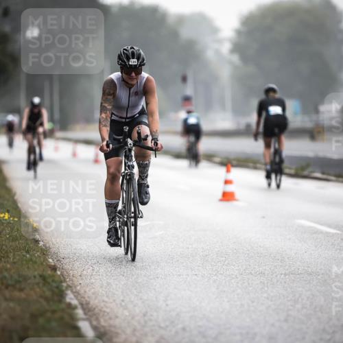 16.08.2026 - KN Förde Triathlon 2026 H.Heesch http://msf.ph/oto/9964516 16.08.2026 09:35:41 Radfahren 135, 252, 259, 263 meine-sportfotos.de