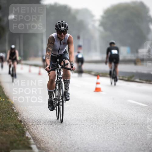 16.08.2026 - KN Förde Triathlon 2026 H.Heesch http://msf.ph/oto/9964519 16.08.2026 09:35:42 Radfahren 135, 238, 252, 259, 263 meine-sportfotos.de