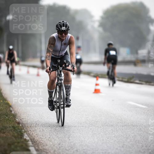 16.08.2026 - KN Förde Triathlon 2026 H.Heesch http://msf.ph/oto/9964521 16.08.2026 09:35:42 Radfahren 135, 238, 252, 259, 263 meine-sportfotos.de