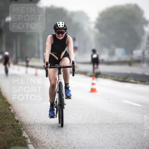 16.08.2026 - KN Förde Triathlon 2026 H.Heesch http://msf.ph/oto/9964547 16.08.2026 09:35:46 Radfahren 238, 259 meine-sportfotos.de