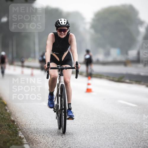 16.08.2026 - KN Förde Triathlon 2026 H.Heesch http://msf.ph/oto/9964551 16.08.2026 09:35:46 Radfahren 238, 259 meine-sportfotos.de