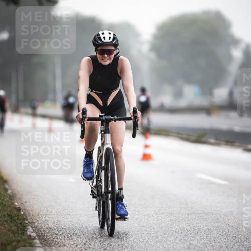 16.08.2026 - KN Förde Triathlon 2026 H.Heesch http://msf.ph/oto/9964554 16.08.2026 09:35:46 Radfahren 238, 259 meine-sportfotos.de