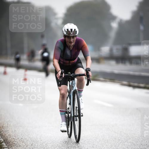 16.08.2026 - KN Förde Triathlon 2026 H.Heesch http://msf.ph/oto/9964584 16.08.2026 09:35:53 Radfahren 189, 195, 225, 254 meine-sportfotos.de