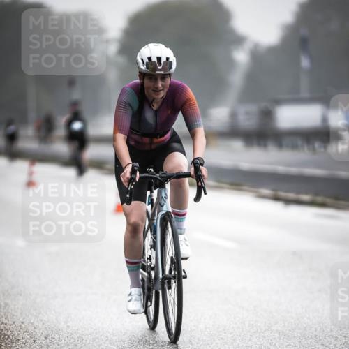 16.08.2026 - KN Förde Triathlon 2026 H.Heesch http://msf.ph/oto/9964586 16.08.2026 09:35:53 Radfahren 189, 195, 225, 254 meine-sportfotos.de