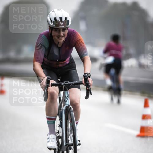 16.08.2026 - KN Förde Triathlon 2026 H.Heesch http://msf.ph/oto/9964597 16.08.2026 09:35:53 Radfahren 189, 195, 225, 254 meine-sportfotos.de