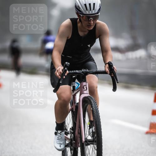 16.08.2026 - KN Förde Triathlon 2026 H.Heesch http://msf.ph/oto/9964631 16.08.2026 09:36:01 Radfahren 150, 164, 166, 178, 187, 198, 247, 261 meine-sportfotos.de