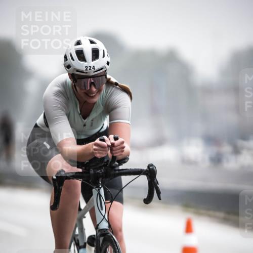 16.08.2026 - KN Förde Triathlon 2026 H.Heesch http://msf.ph/oto/9964745 16.08.2026 09:36:28 Radfahren 103, 174, 224 meine-sportfotos.de