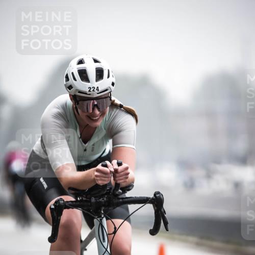 16.08.2026 - KN Förde Triathlon 2026 H.Heesch http://msf.ph/oto/9964747 16.08.2026 09:36:28 Radfahren 103, 174, 224 meine-sportfotos.de