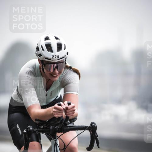 16.08.2026 - KN Förde Triathlon 2026 H.Heesch http://msf.ph/oto/9964750 16.08.2026 09:36:28 Radfahren 103, 174, 224 meine-sportfotos.de