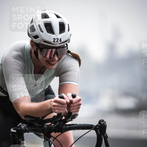 16.08.2026 - KN Förde Triathlon 2026 H.Heesch http://msf.ph/oto/9964756 16.08.2026 09:36:28 Radfahren 103, 174, 224 meine-sportfotos.de