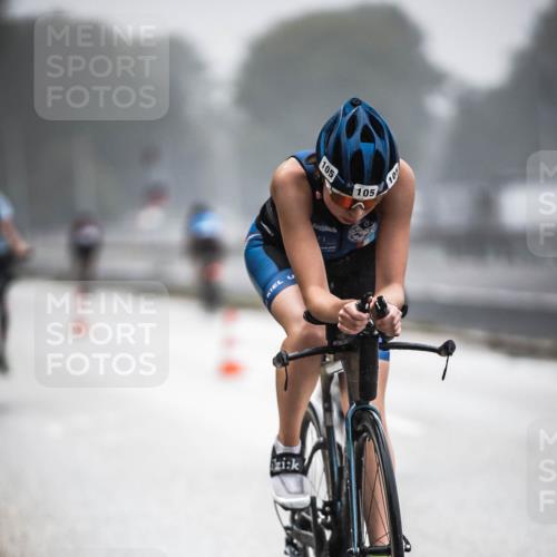 16.08.2026 - KN Förde Triathlon 2026 H.Heesch http://msf.ph/oto/9964790 16.08.2026 09:36:49 Radfahren 105, 114, 115, 227, 236 meine-sportfotos.de