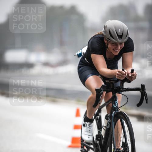 16.08.2026 - KN Förde Triathlon 2026 H.Heesch http://msf.ph/oto/9964801 16.08.2026 09:36:50 Radfahren 105, 114, 115, 227, 236 meine-sportfotos.de