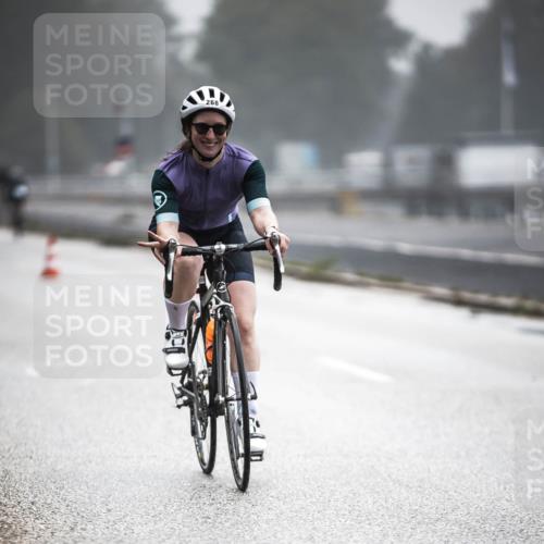 16.08.2026 - KN Förde Triathlon 2026 H.Heesch http://msf.ph/oto/9964835 16.08.2026 09:37:04 Radfahren 190, 200, 250, 268 meine-sportfotos.de