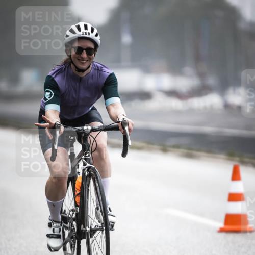 16.08.2026 - KN Förde Triathlon 2026 H.Heesch http://msf.ph/oto/9964848 16.08.2026 09:37:05 Radfahren 145, 190, 200, 250, 268 meine-sportfotos.de