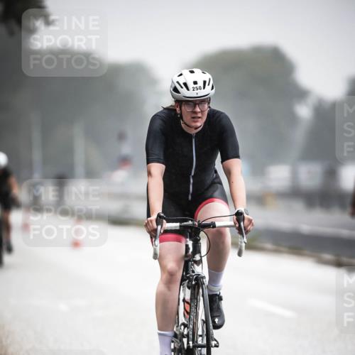 16.08.2026 - KN Förde Triathlon 2026 H.Heesch http://msf.ph/oto/9964862 16.08.2026 09:37:06 Radfahren 145, 153, 200, 250, 268 meine-sportfotos.de