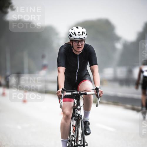 16.08.2026 - KN Förde Triathlon 2026 H.Heesch http://msf.ph/oto/9964863 16.08.2026 09:37:06 Radfahren 145, 153, 200, 250, 268 meine-sportfotos.de