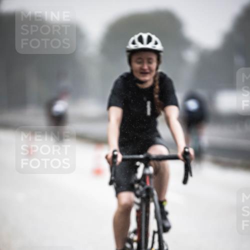 16.08.2026 - KN Förde Triathlon 2026 H.Heesch http://msf.ph/oto/9964899 16.08.2026 09:37:10 Radfahren 145, 153, 169, 200 meine-sportfotos.de