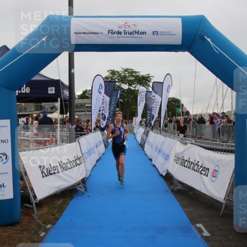 16.08.2026 - KN Förde Triathlon 2026 Markus Tischler http://msf.ph/oto/9964901 16.08.2026 10:13:35 Ziel 105, 105 meine-sportfotos.de