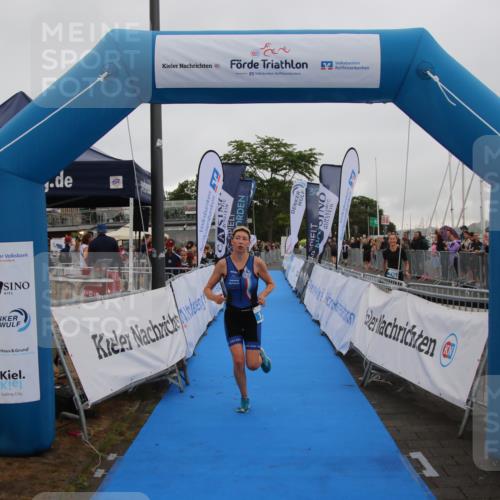 16.08.2026 - KN Förde Triathlon 2026 Markus Tischler http://msf.ph/oto/9964930 16.08.2026 10:13:35 Ziel 105, 105 meine-sportfotos.de