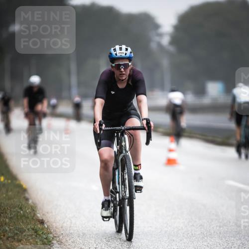 16.08.2026 - KN Förde Triathlon 2026 H.Heesch http://msf.ph/oto/9965020 16.08.2026 09:38:03 Radfahren 142, 152, 172, 184, 230, 266 meine-sportfotos.de