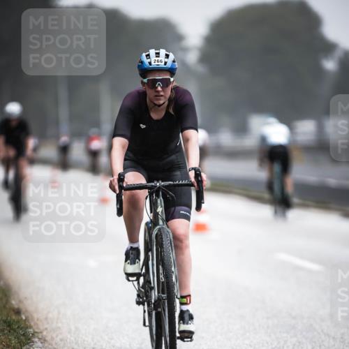 16.08.2026 - KN Förde Triathlon 2026 H.Heesch http://msf.ph/oto/9965026 16.08.2026 09:38:03 Radfahren 142, 152, 172, 184, 230, 266 meine-sportfotos.de