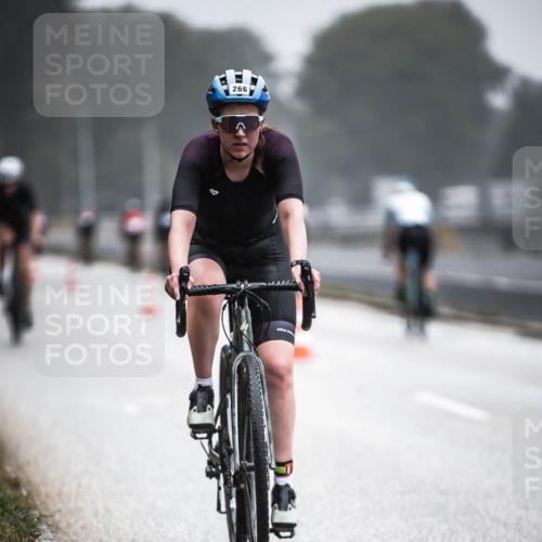 16.08.2026 - KN Förde Triathlon 2026 H.Heesch http://msf.ph/oto/9965027 16.08.2026 09:38:04 Radfahren 142, 172, 184, 264, 266 meine-sportfotos.de