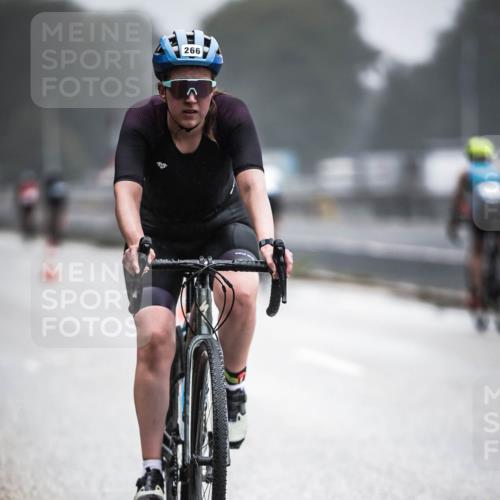 16.08.2026 - KN Förde Triathlon 2026 H.Heesch http://msf.ph/oto/9965033 16.08.2026 09:38:04 Radfahren 142, 172, 184, 264, 266 meine-sportfotos.de