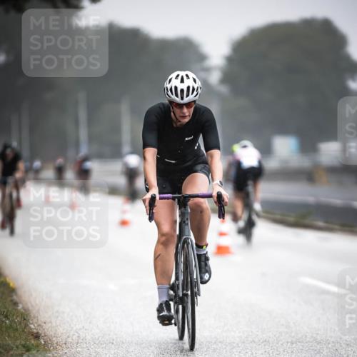16.08.2026 - KN Förde Triathlon 2026 H.Heesch http://msf.ph/oto/9965038 16.08.2026 09:38:06 Radfahren 161, 172, 184, 264, 266 meine-sportfotos.de