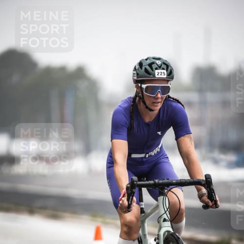 16.08.2026 - KN Förde Triathlon 2026 H.Heesch http://msf.ph/oto/9965110 16.08.2026 09:38:25 Radfahren 101, 123, 225, 233, 234 meine-sportfotos.de